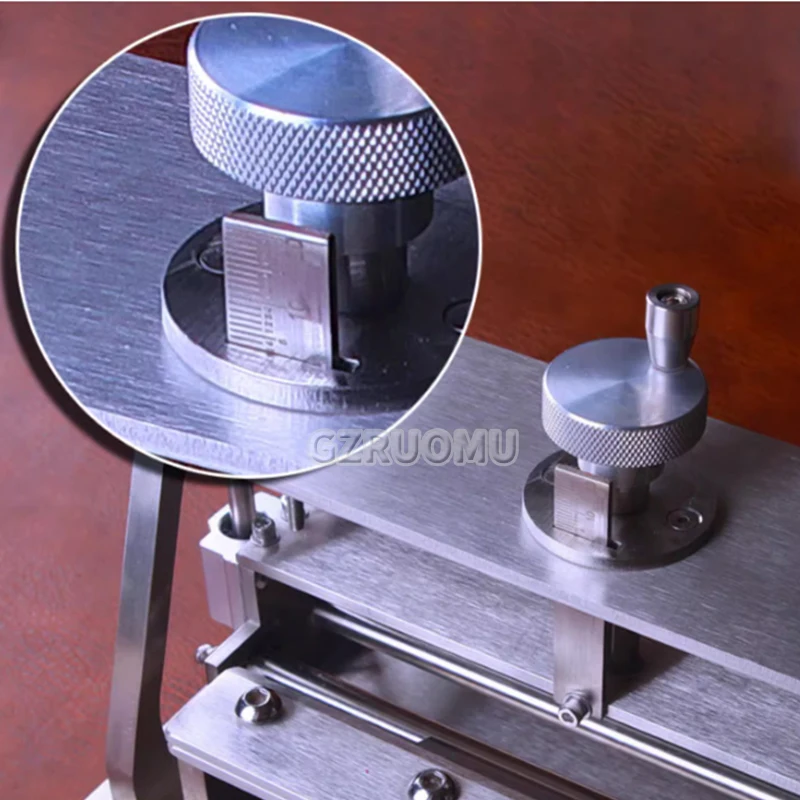 Leatherwork Machine - Macchina Manuale Fai-da-Te per Tagliare il