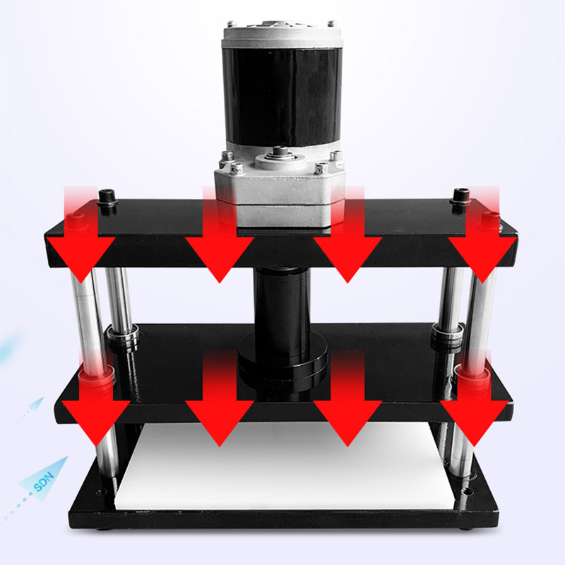 Nuova Macchina Fustellatrice E - Leatherwork Machine recensione e prezzo
